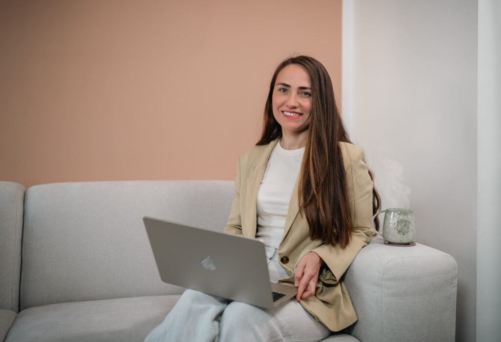 Madeleine Ochotta – MO/OM Consulting